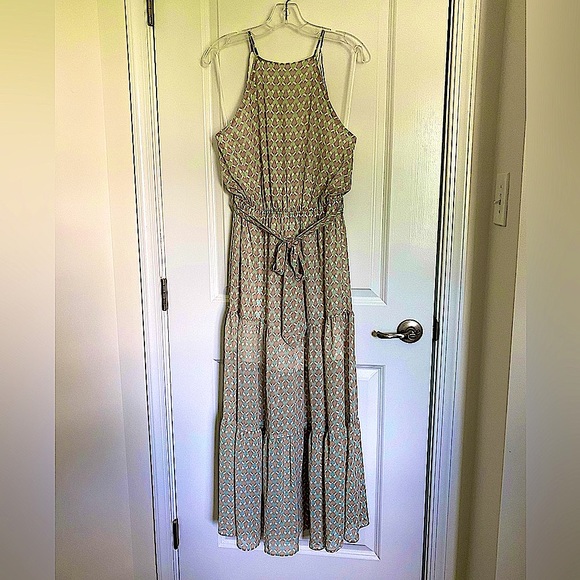 Beige and mint geometric print maxi dress - Picture 1 of 4